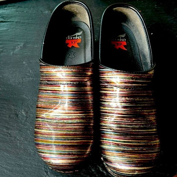 Dansko XP Professional Nurses Striped Clogs size 40 - Picture 1 of 10